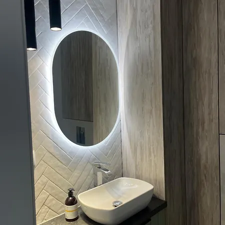 Modern Park Apartment